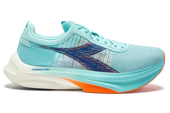 DIADORA GARA CARBON 2.0